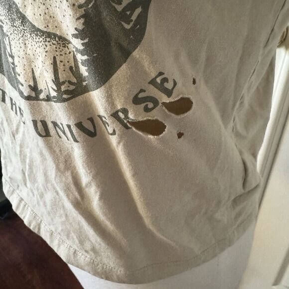 Universe Moon Stars Jr Womens T Shirt Sz Small Destroyed Holes Y2K Skater Street - Picture 5 of 14